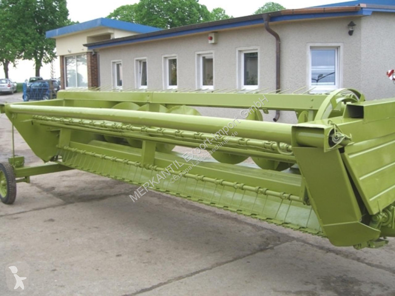 Ensilering   E 303 + Schneidwerk E 025 sofort...
