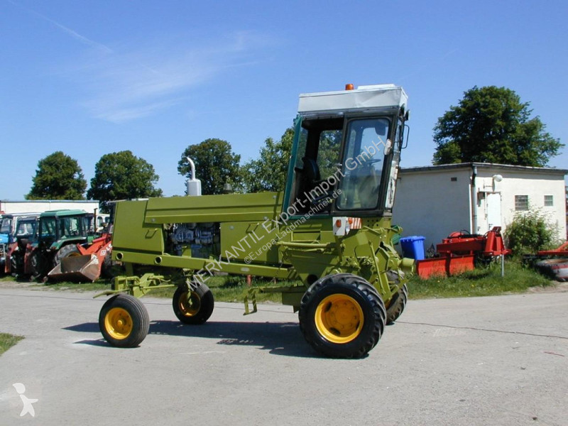 Insilamento   E 303 + Schneidwerk E 025