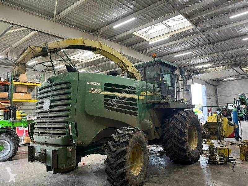 Insilamento John Deere 7300