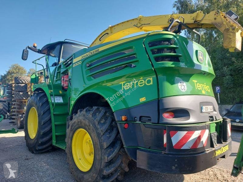 Insilamento John Deere 8300
