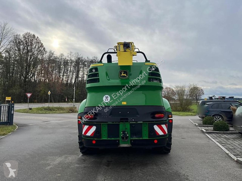سيلاج John Deere  8300i mit Pickup + Kemper