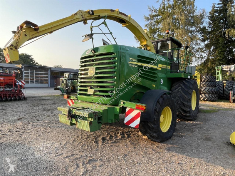 Insilamento John Deere  7750