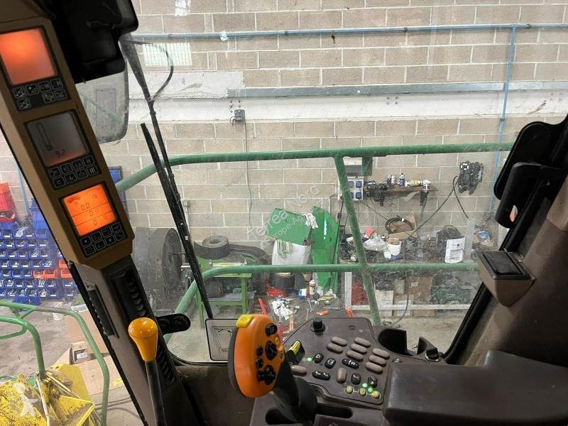 Insilamento John Deere 7300