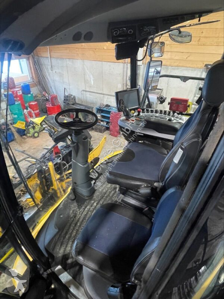 Insilamento New Holland FR 650