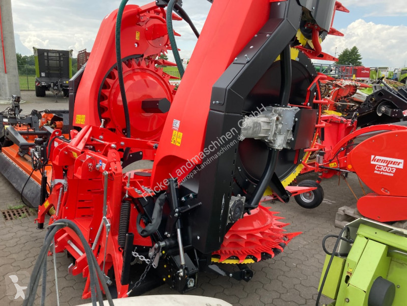 Ensilaje Kemper  475 plus  + Zusatzfahrwerk 400 F