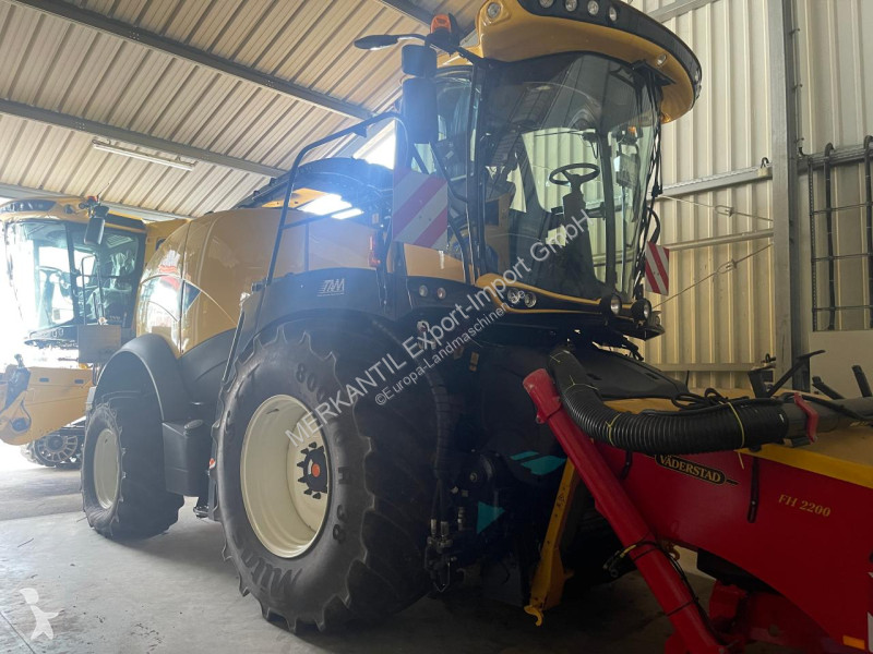 سيلاج New Holland  FR550
