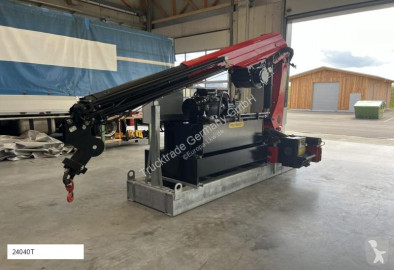 Grue auxiliaire Palfinger