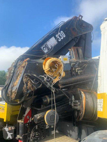 Grue auxiliaire Hiab