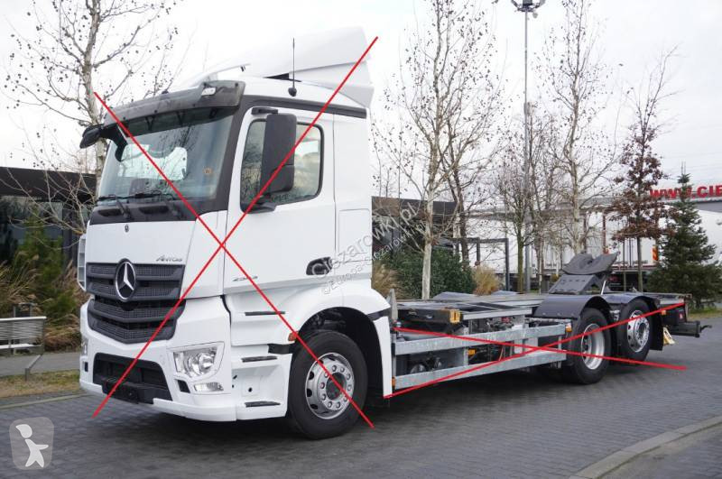 Vybavení pro nákladní vozy Mercedes