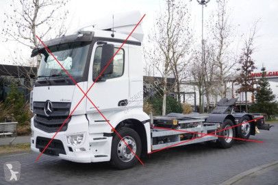 Caisse mobile Mercedes