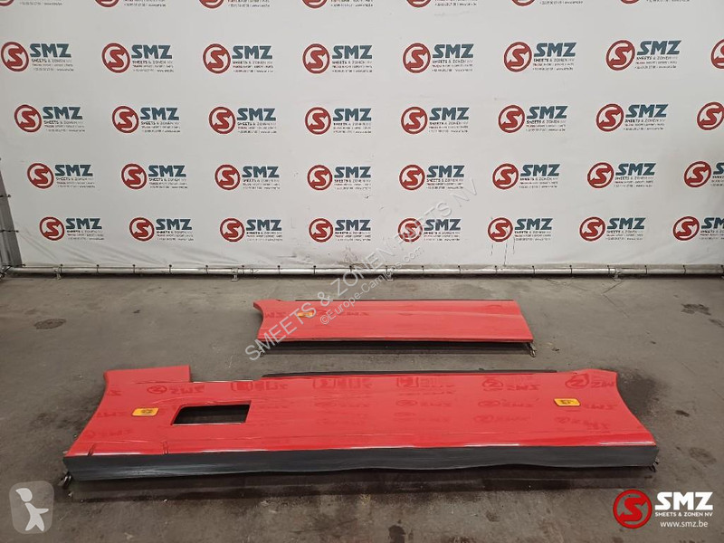 PL-utrustningar Renault Occ set side skirts L/R...