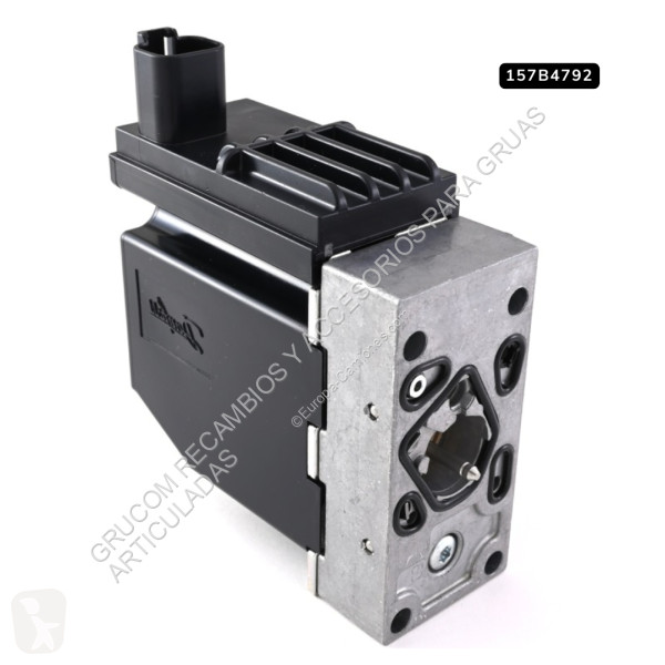 تجهيزات الآليات الثقيلة Electroválvula Danfoss...