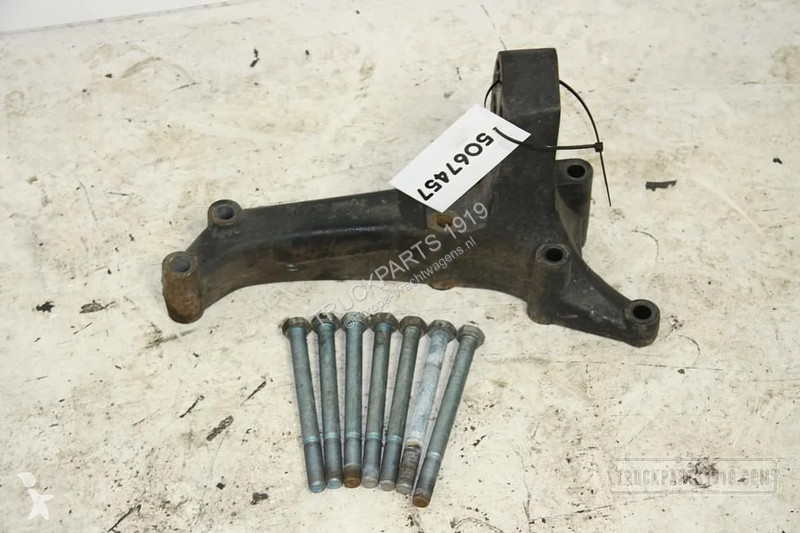 Equipamientos MAN Engines & Parts Steun used