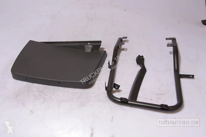 Equipamentos pesados Scania Body & Chassis arts...