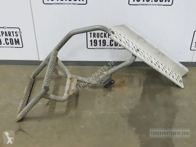 Uitrusting voor vrachtwagens Body & Chassis...