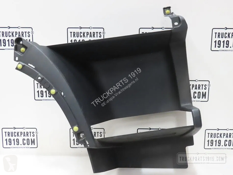 Équipements PL Volvo 82141521 | Afdekkap opstap...