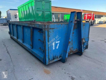Skip loader box bodywork