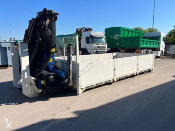 Skip loader box bodywork