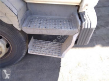Équipements PL Renault Marchepied Peldaño Chasis Derecho pour camion Midliner M 180.10/C occasion