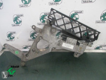 A 960 885 08 45 BUMPER BRACKE MP 4 chasis usado