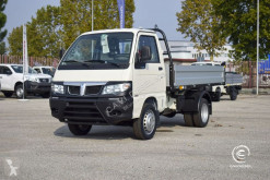 Utilitaire benne Piaggio