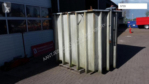 Container