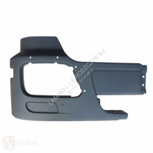 Carrosserie Revêtement MERC ACTROS MP2 FRONT BUMER RIGHT pour camion MERCEDES-BENZ ACTROS MP2 LS (2002-2008) neuf