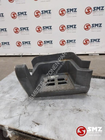 Carrosserie DAF Occ Opstapbak onder links CF85