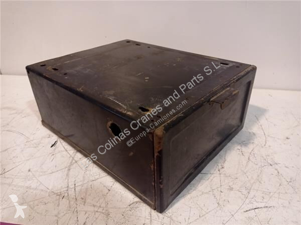 Equipamentos pesados Pegaso Boîte à outils Caja...