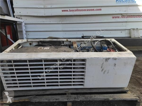 Équipements PL Nissan Frigorifico 120.16
