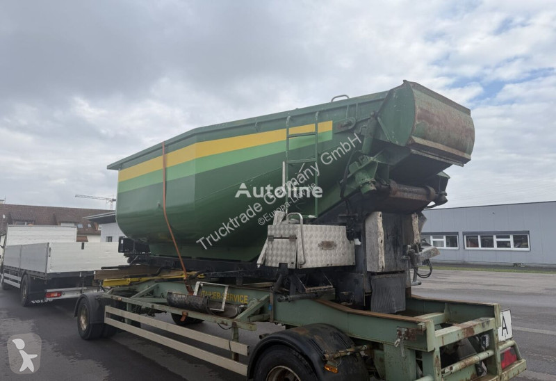 Uitrusting voor vrachtwagens  Asphaltmulde