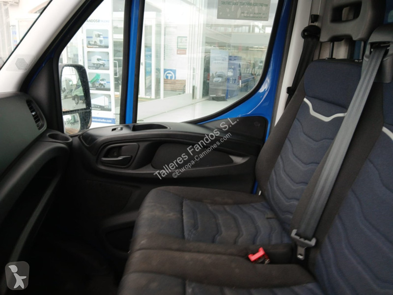 Équipements PL Iveco  35C16 20m3