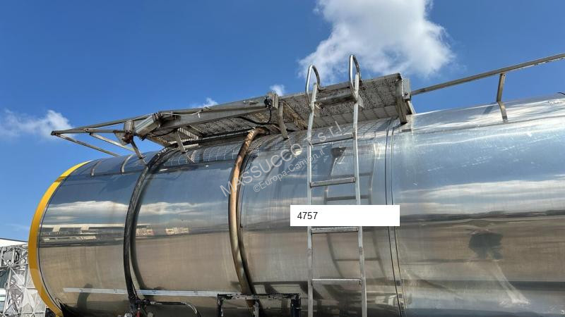 Attrezzature automezzi pesanti