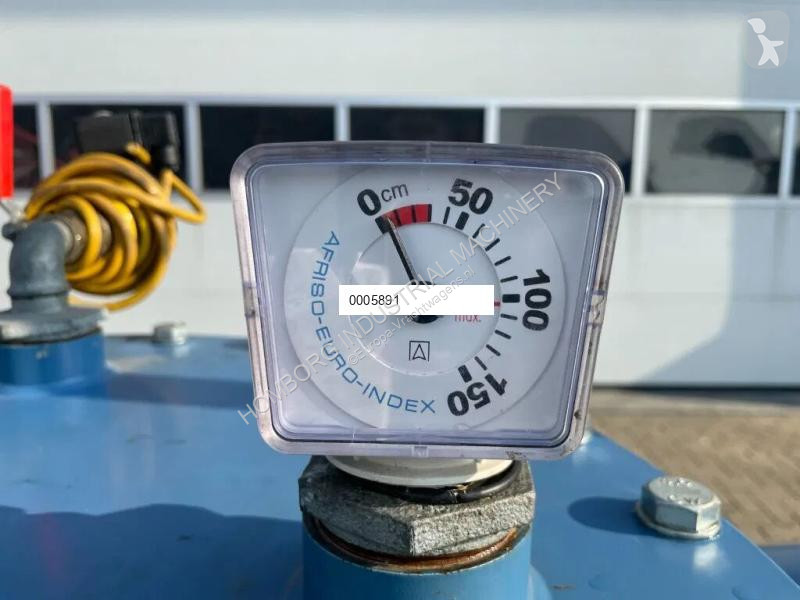 Attrezzature automezzi pesanti  De Blesse BV...