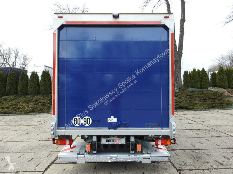 Attrezzature automezzi pesanti MAN 12.220