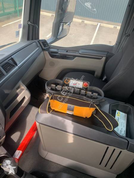 Uitrusting voor vrachtwagens HC Industries 190 A2