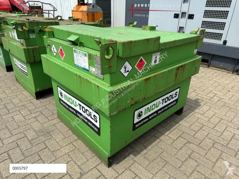 Uitrusting voor vrachtwagens  IBC Steenbergen...