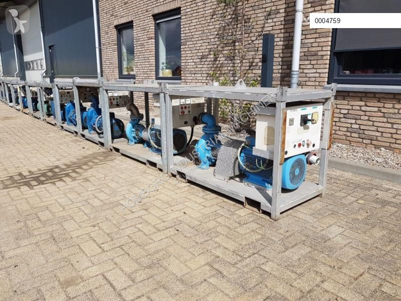 Uitrusting voor vrachtwagens  Waterpomp...
