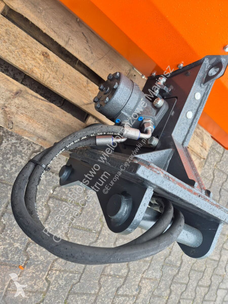 تجهيزات الآليات الثقيلة  Bagger KM 520