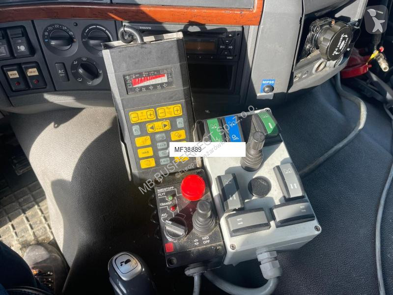 Équipements PL Volvo 4x4/6x4 Specjalny kontener...
