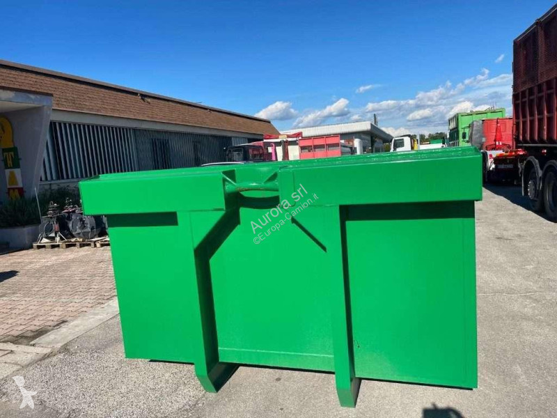 SCARRABILE NUOVO A CIELO APERTO Truck equipments