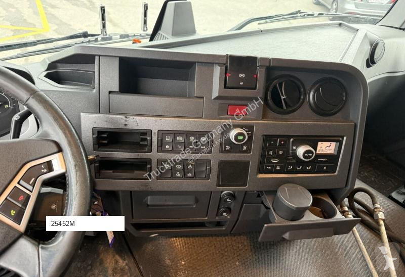 Echipamente pentru camioane Renault T430