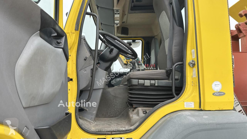 Attrezzature automezzi pesanti Renault 370 DCI 6x4