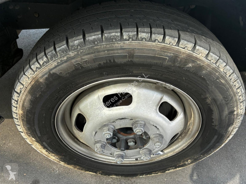Veicolo commerciale Iveco  35C16 3.0 20m3