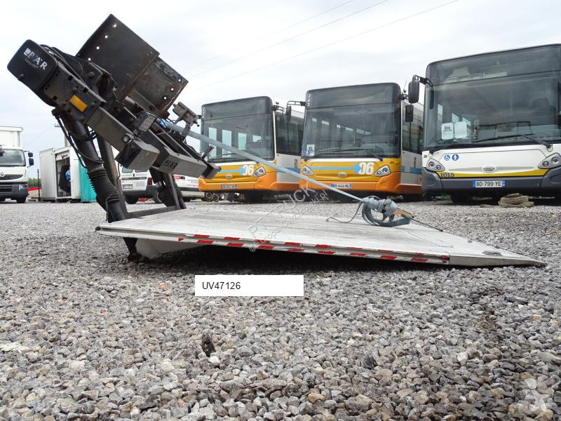 Équipements PL Scania ampe de chargement...
