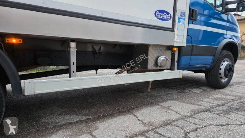 عربة نفعية Iveco