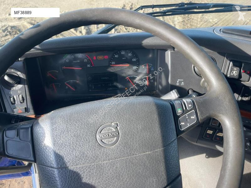 Équipements PL Volvo 4x4/6x4 Specjalny kontener...