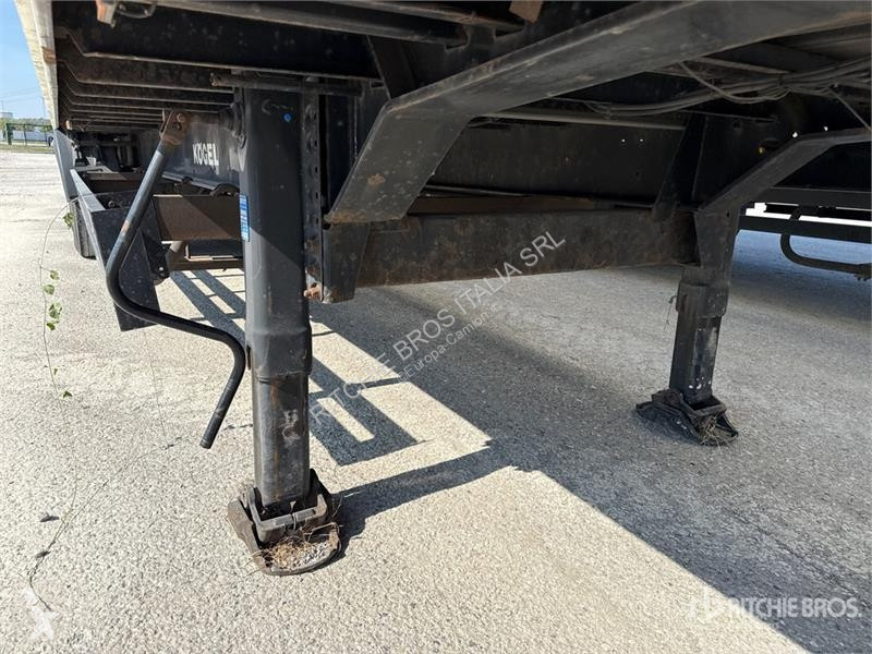 Félpótkocsi Kögel SPKH18 P90/1110 T/A Van Trailer