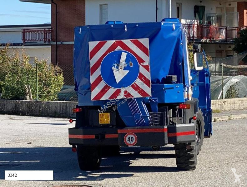 Attrezzature automezzi pesanti Mercedes UNIMOG