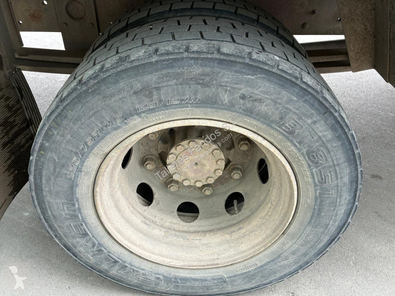 Equipamentos pesados Iveco ML 100 E18 P